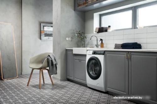 Стирально-сушильная машина Electrolux EW8WR261B фото 4