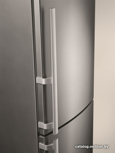 Холодильник Electrolux EN3889MFX фото 3
