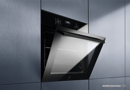 Электрический духовой шкаф Electrolux EOE5C71Z фото 4