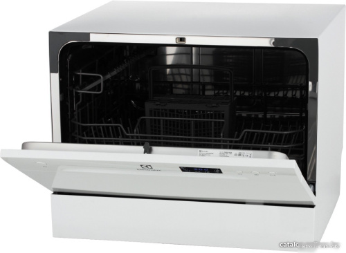 Настольная посудомоечная машина Electrolux ESF2400OW фото 4