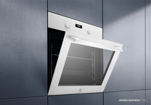 Электрический духовой шкаф Electrolux SurroundCook 600 EOF5C50BV фото 2