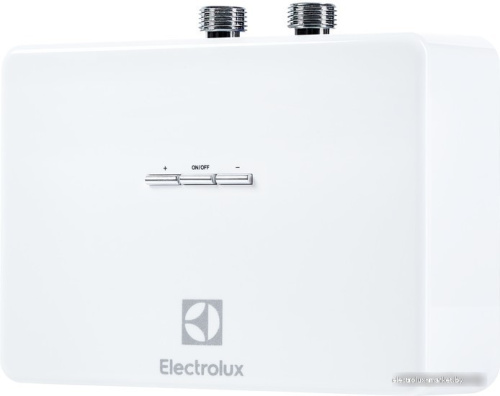 Проточный электрический водонагреватель Electrolux NPX 8 Aquatronic Digital Pro фото 1
