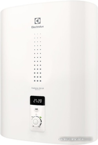 Накопительный электрический водонагреватель Electrolux EWH 30 Centurio IQ 2.0 фото 1